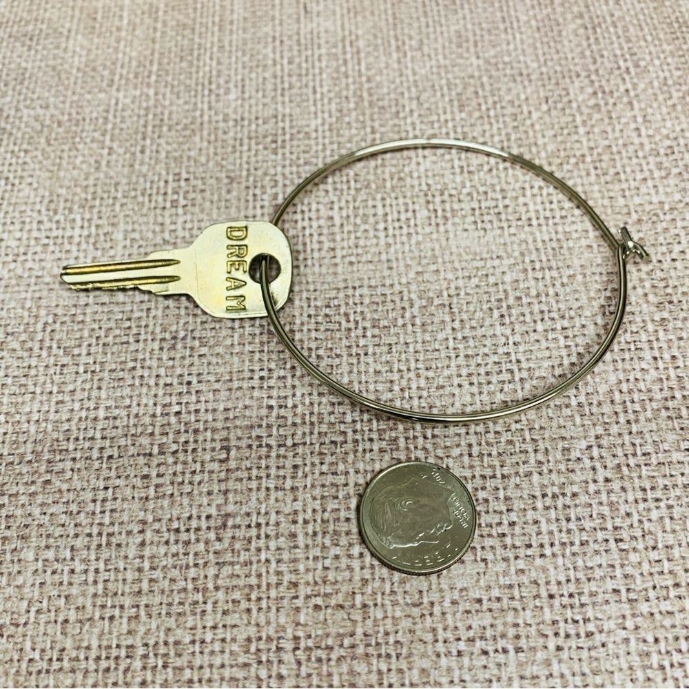 Gold Dream Affirmation Key Bracelet‎